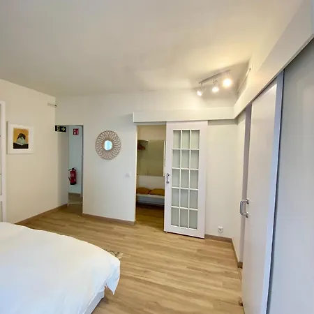 Seaside In Steps From Beaches With Private Patio * Sitges