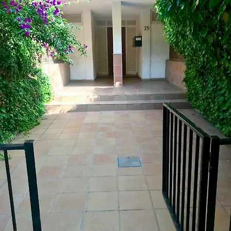 Seaside In Steps From Beaches With Private Patio Appartement Sitges